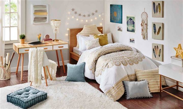 Easy DIY Dorm Room Ideas for Decorating