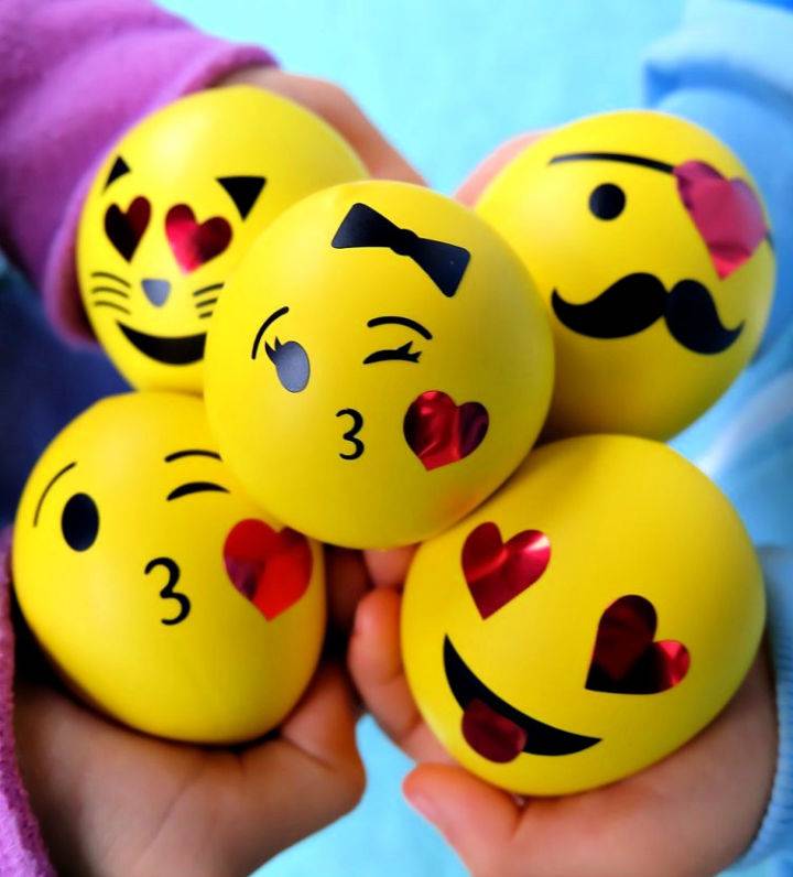 Emoji Squishy Stress Ball Filled With Slime