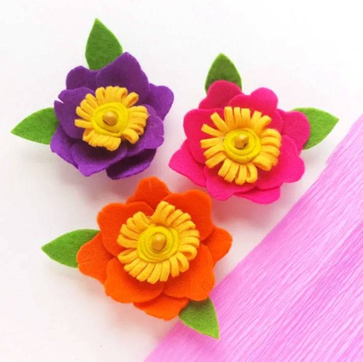 Felt Flowers With Free Printable Template