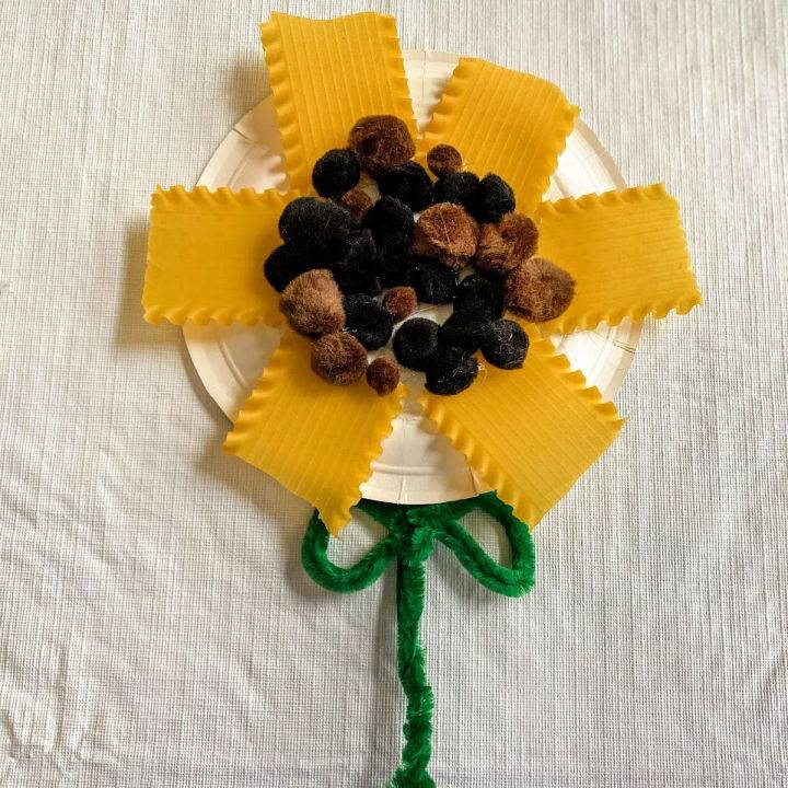 How to Make a Paper Plate Sunflower