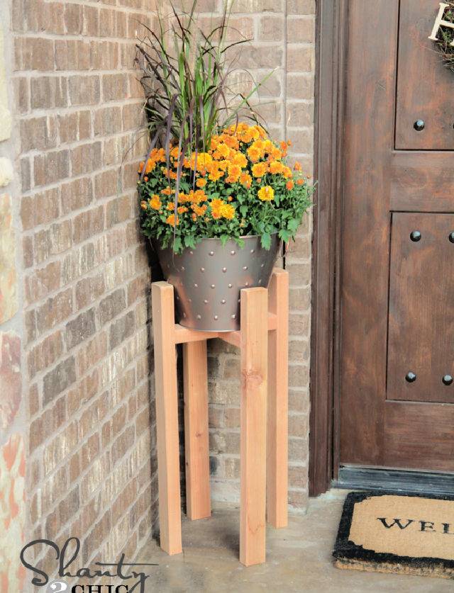DIY Plant Stand With Details Instructions