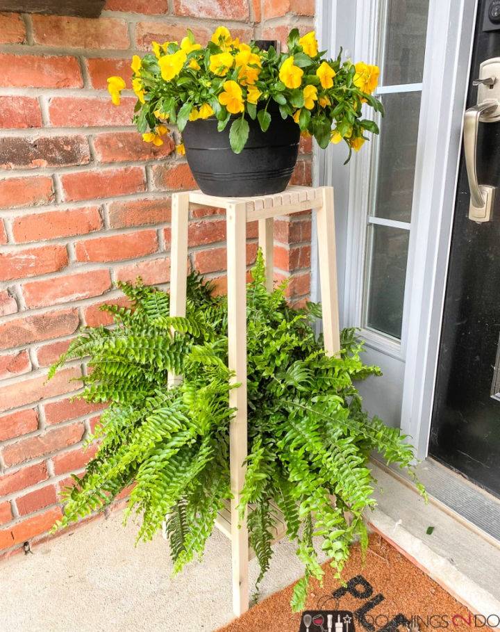 Free Tiered Plant Stand Plan