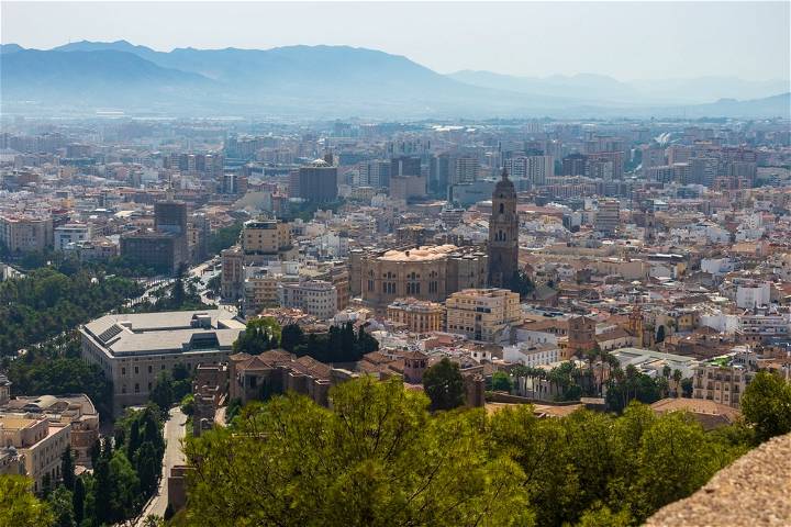 How to Explore Malaga in Style The 2022 Tourists Guide