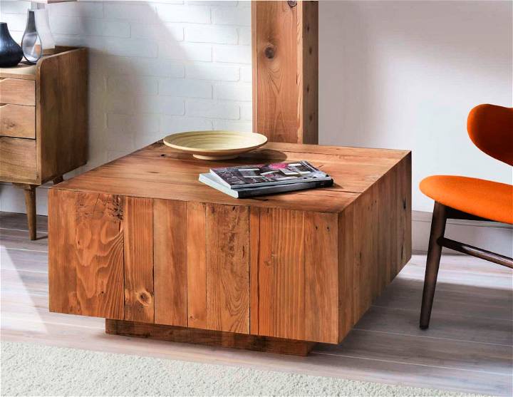 DIY Coffee Table Using Pallet Wood