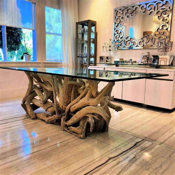 Driftwood Dining