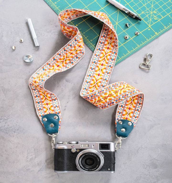 Making a Camera Strap With Step by Step Guide