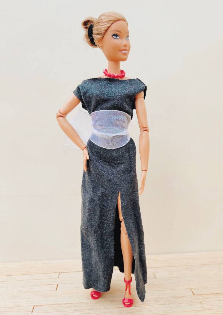 DIY No Sew Barbie Sock Dress