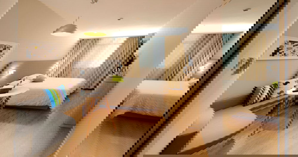 Hacks to Make Your NYC Apartment Look Bigger