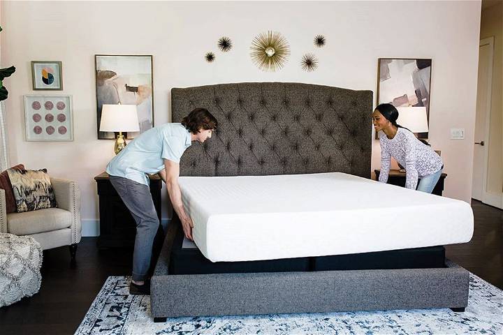 Expert Tips On How Often You Should Change Your Mattress