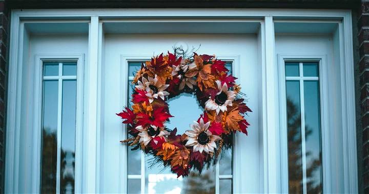 Don’t forget to adorn your front door with festive decorations.