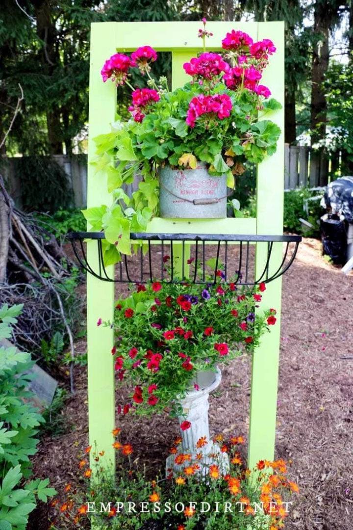 DIY Garden Art Easel