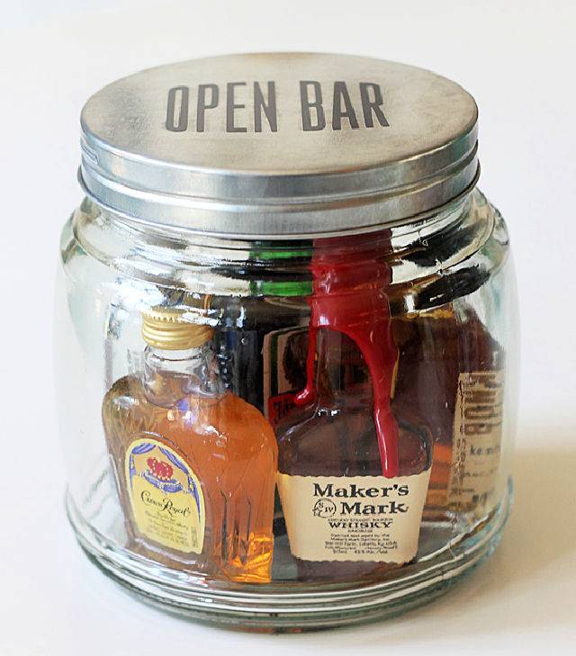 DIY Minibar in a Jar Birthday Gift Idea