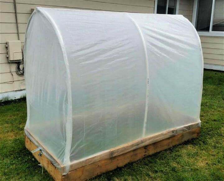 DIY Pallet Greenhouse for Less Than 50