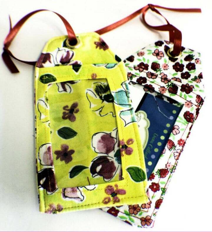 How to Sew Luggage Tags 1