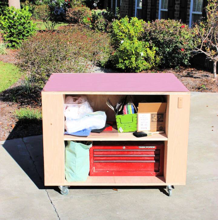 DIY Portable Workbench With Storage