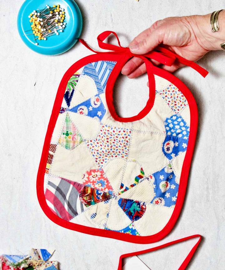 How to Make a Reversible Baby Bib