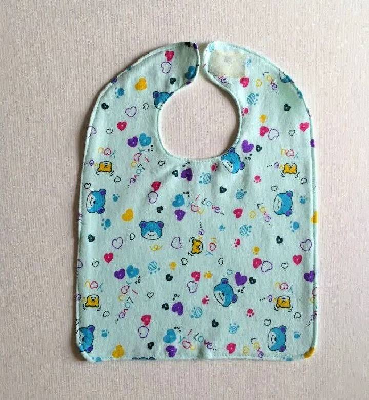 How to Sew a Baby Bib in 5 Steps