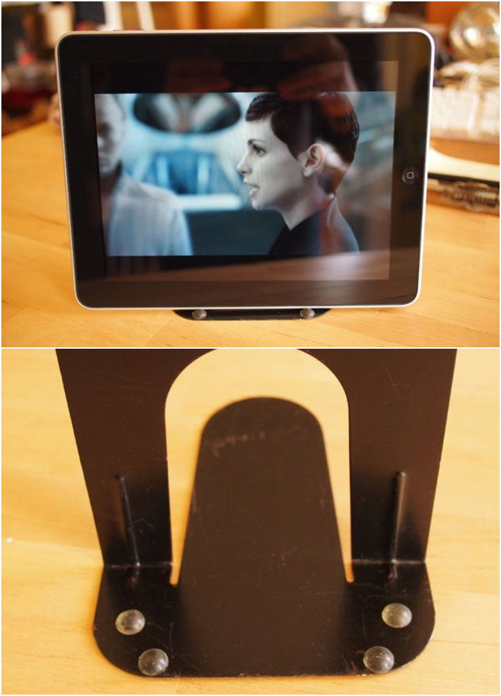 Simple and Cheap DIY iPad Stand