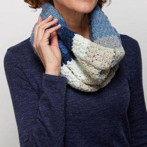 30 Easy Free Crochet Cowl Patterns - DIY Crafts