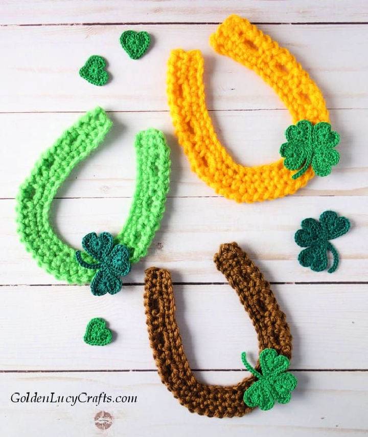 Crochet Horseshoe Applique for St. Patricks Day
