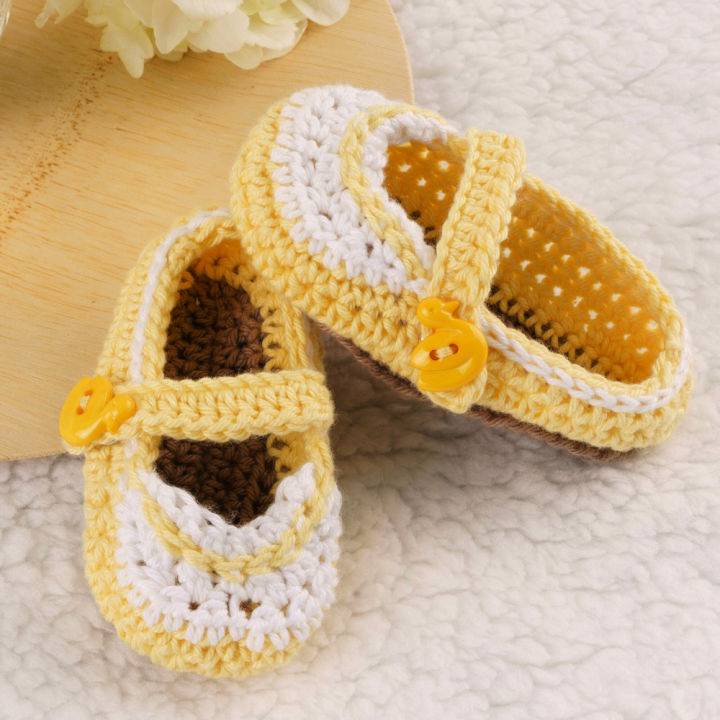 Crochet Mary Jane Style Baby Booties