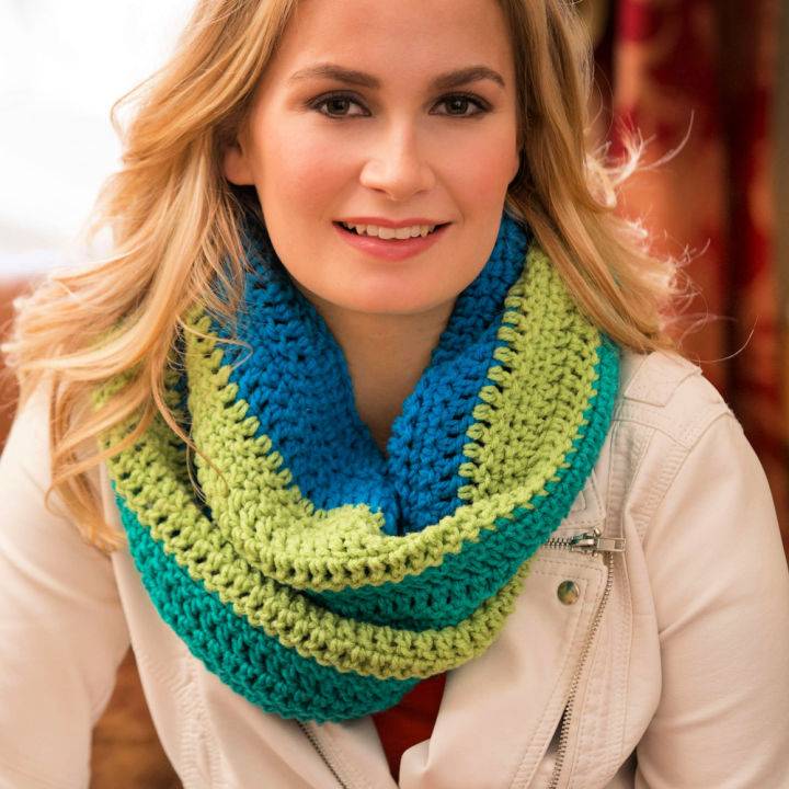 Crocheted Paradise Infinity Cowl Pattern