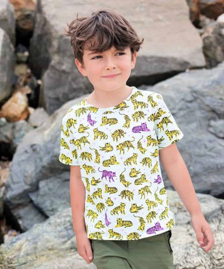 25 Free T-Shirt Patterns You Can Print and Sew