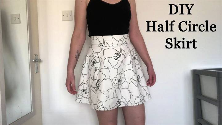 DIY Half Circle Skirt With a Zip