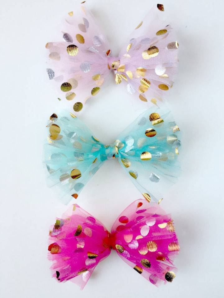 DIY No Sew Tulle Bow