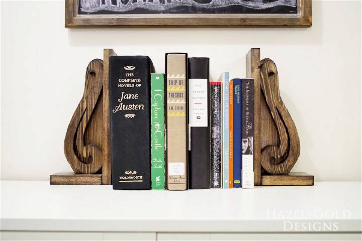Make a Decorative Wooden Bookend