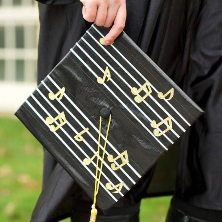 DIY Duck Tape Graduation Cap
