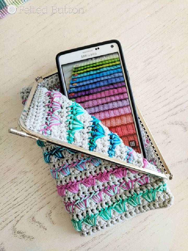 Free Crochet Smartphone Pouch Pattern