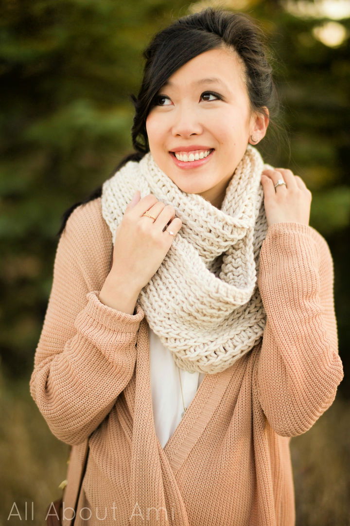 Free Crochet Triple Luxe Cowl Pattern