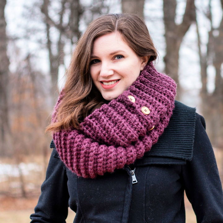 Free Crochet Convertible Infinity Scarf Pattern