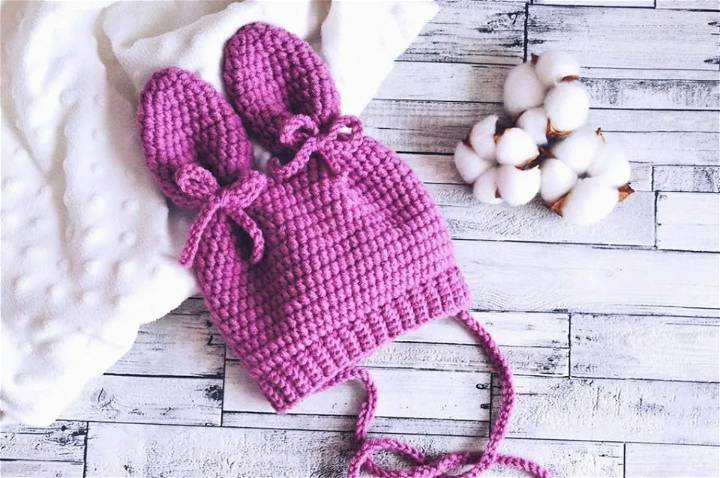 How to Crochet a Baby Hat With Ears