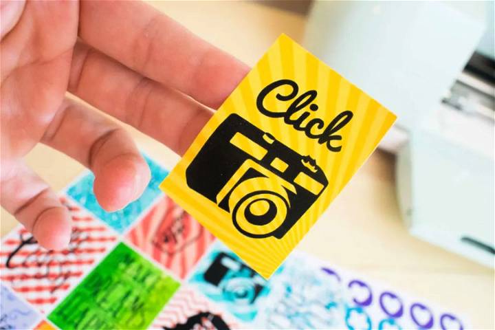 Make Your Own Cricut Stickers 