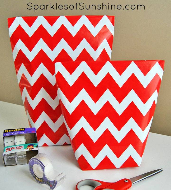 Make a Gift Bag From Wrapping Paper