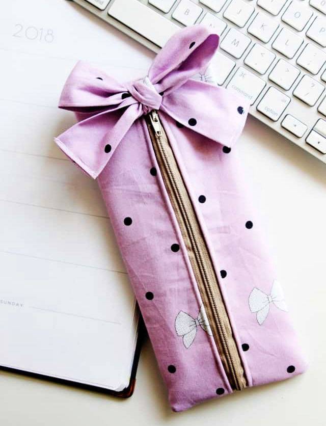 Making a Pencil Pouch With Bow