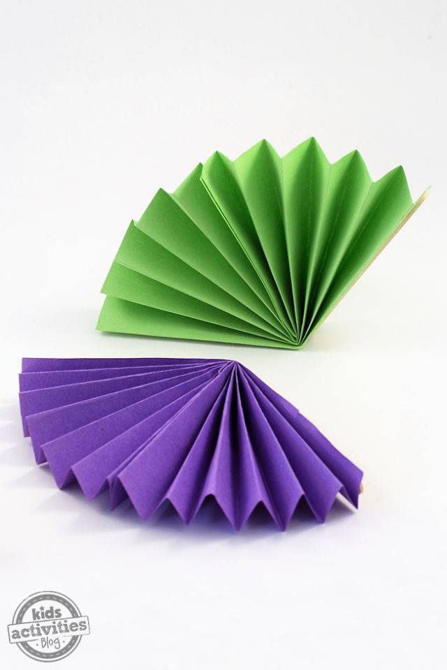 Making Folded Paper Fans for Preschoolers