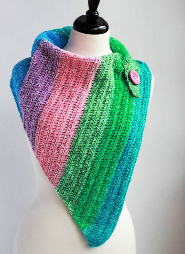 Simple Crochet One Yarn Cake Spring Cowl Pattern