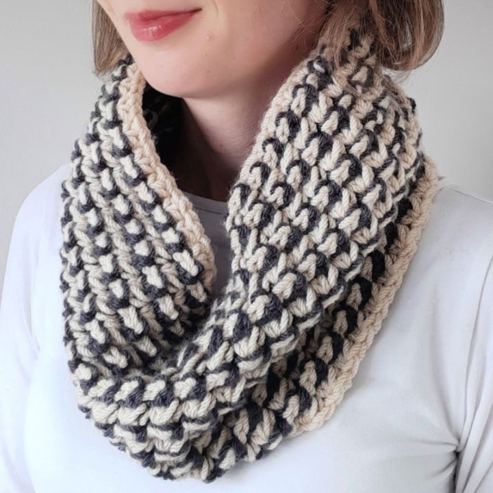 Trinity Stitch Striped Crochet Cowl