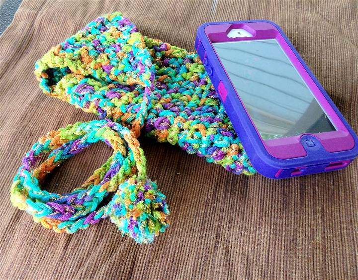 How to Crochet a Phone Cozy