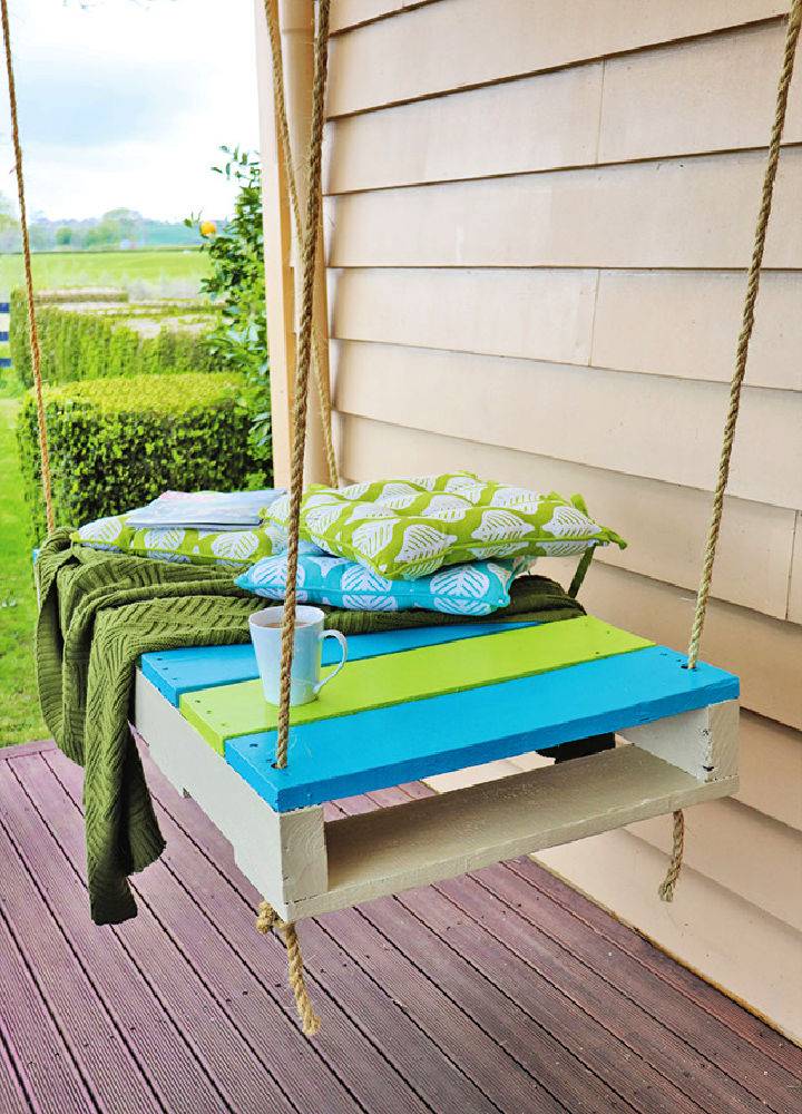 Upcycle an Old Pallet Into a Pallet Swing