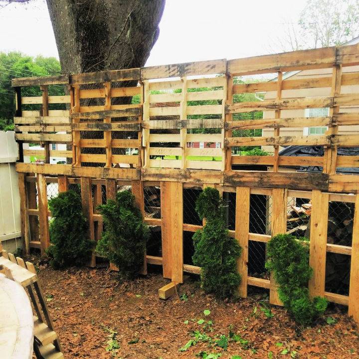 How to Build a Double High Pallet Fence
