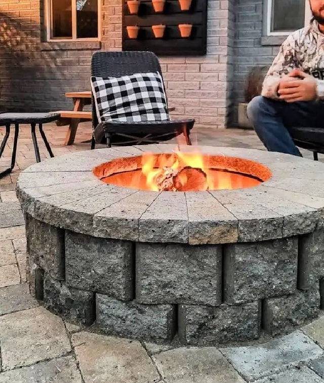 Building a Fire Pit With Pavers