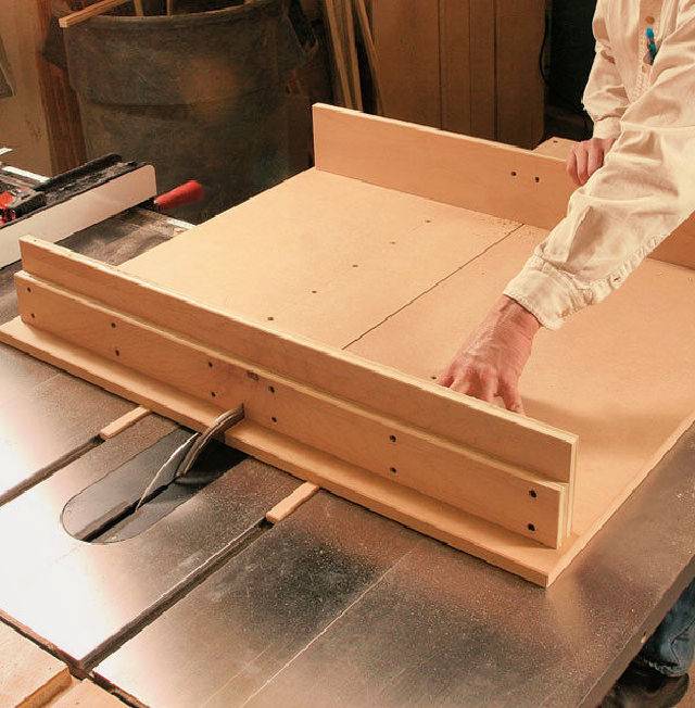 Build a Tablesaw Crosscut Sled