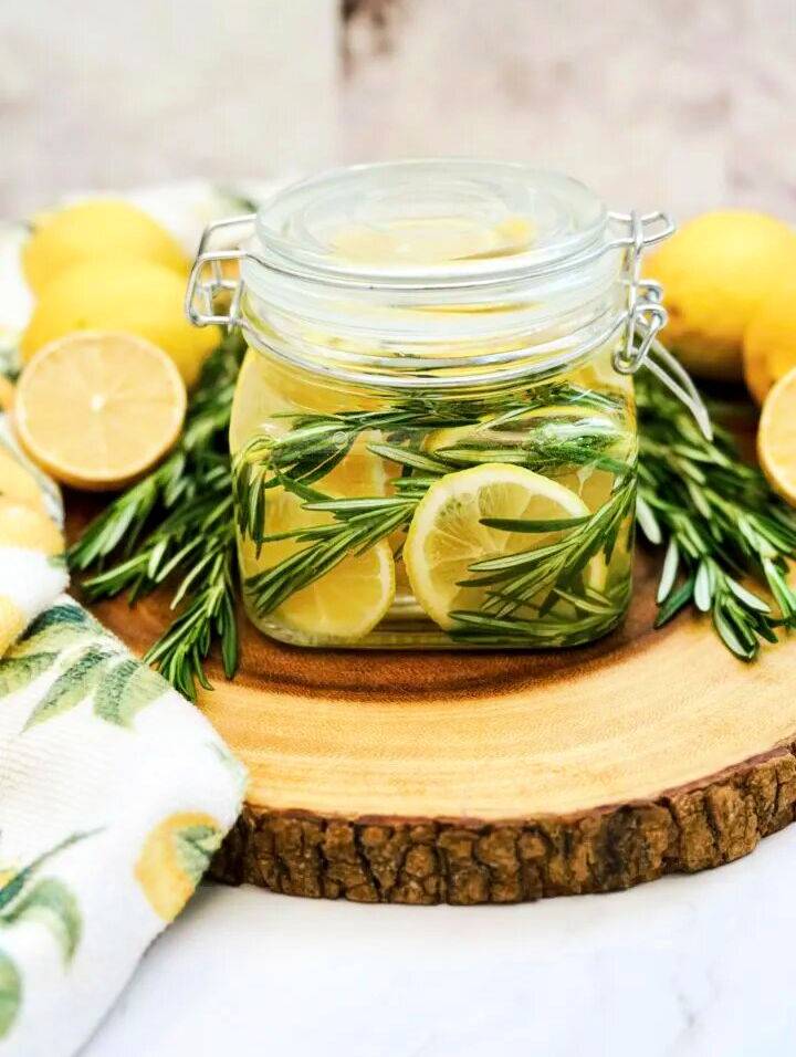 Easy Lemon Rosemary Potpourri Recipe