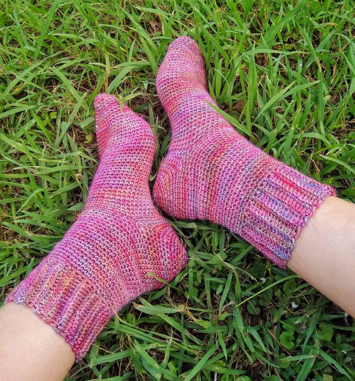 Crochet Satisfaction Socks Pattern
