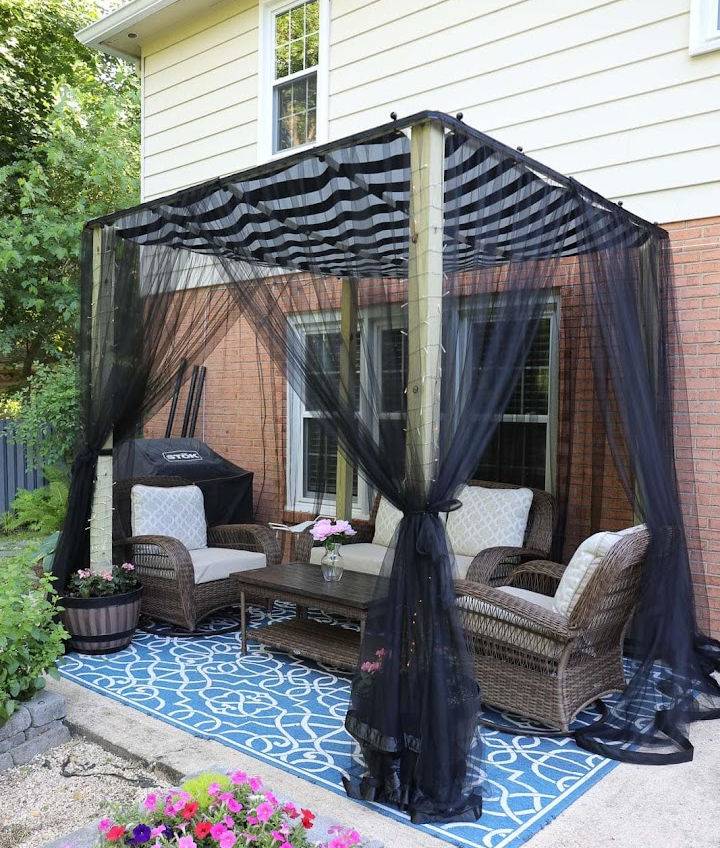 DIY Canopy Shade With Mosquito Net
