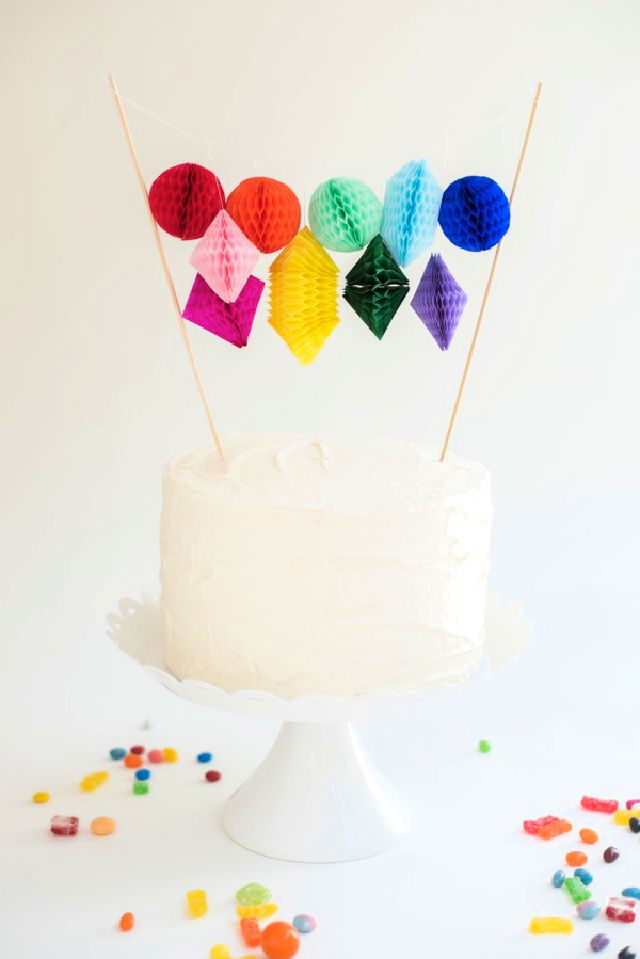 DIY Honeycomb Paper Cake Topper